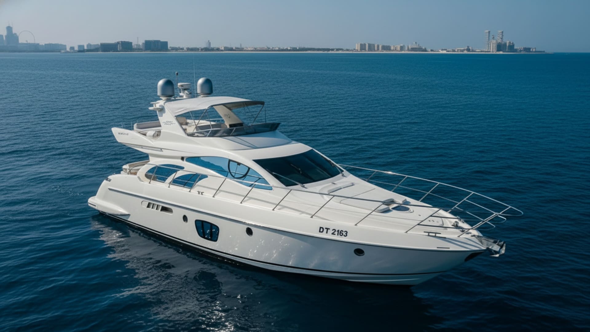 Azimut 8ofUS 55 stóp widok z lotu ptaka w Dubai Marina