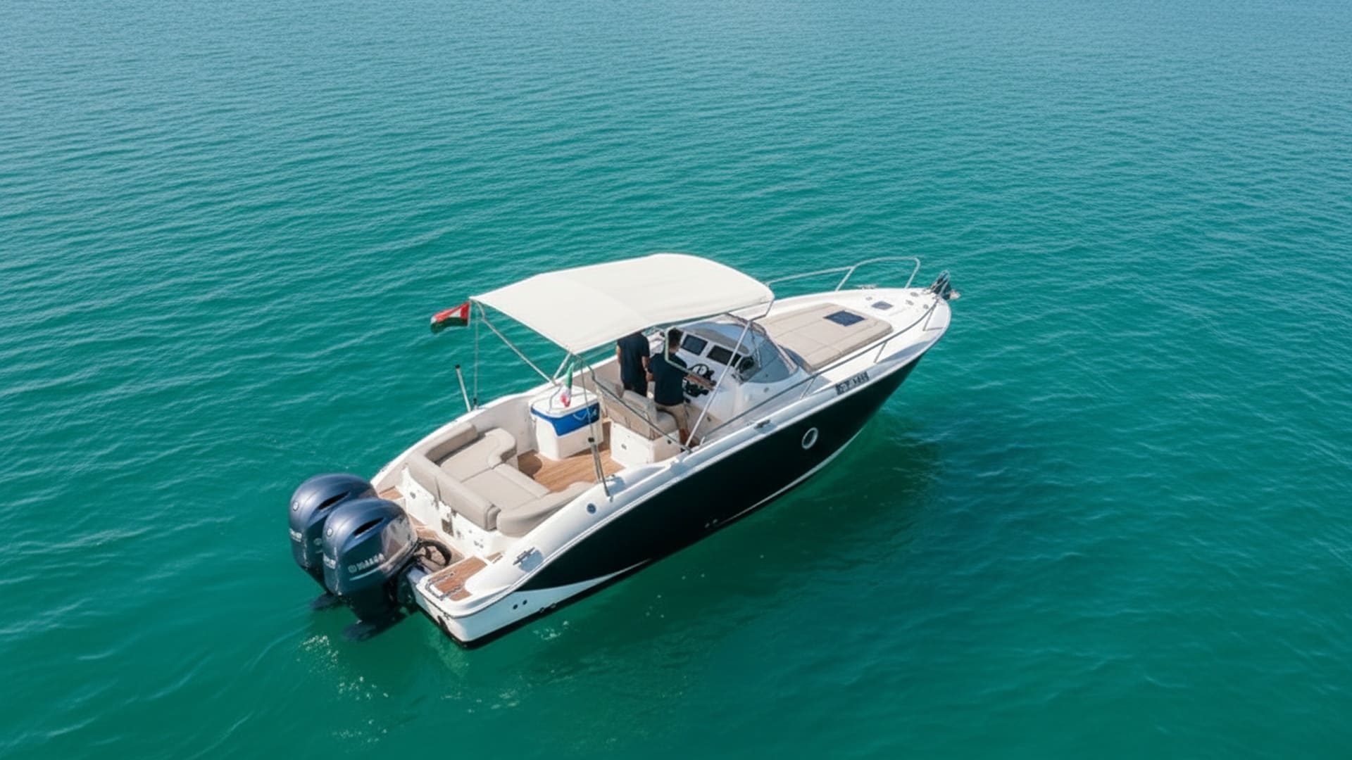 Key Largo 27 ft vista aérea na Dubai Marina