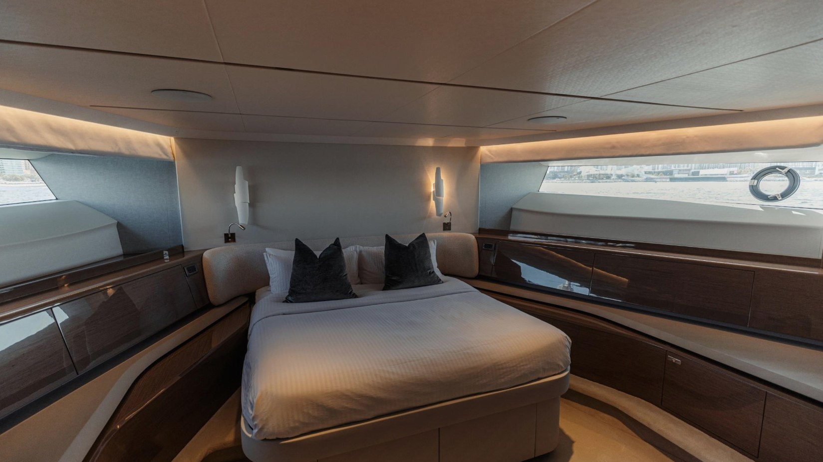 Princess 95X Super-flybridge, photo 14