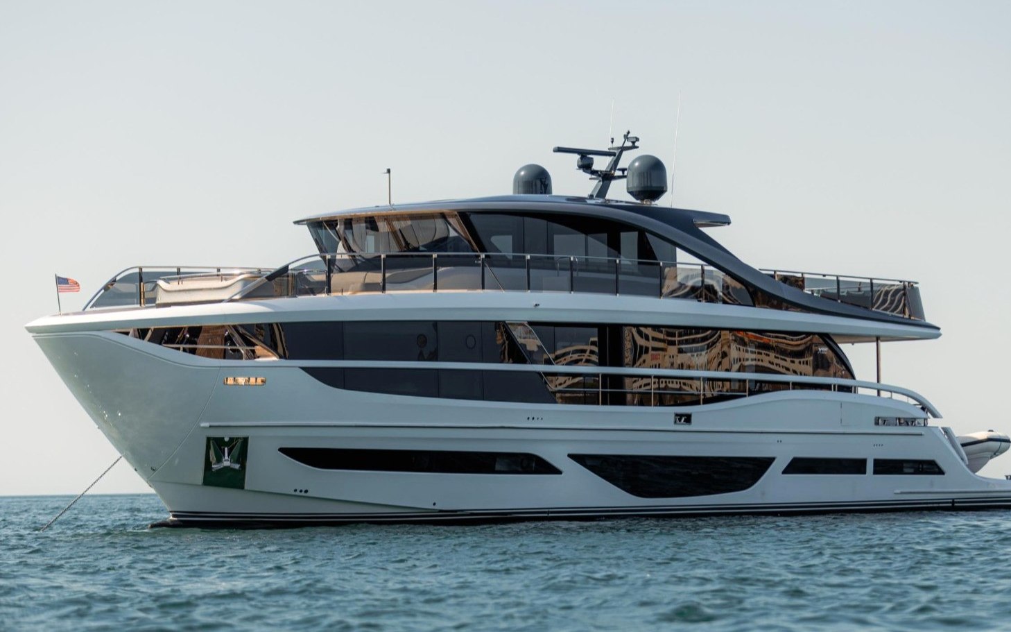95 ft Princess 95X Super-flybridge