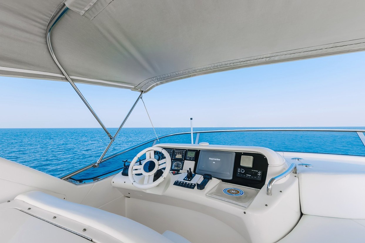 Azimut 8ofUs, photo 7