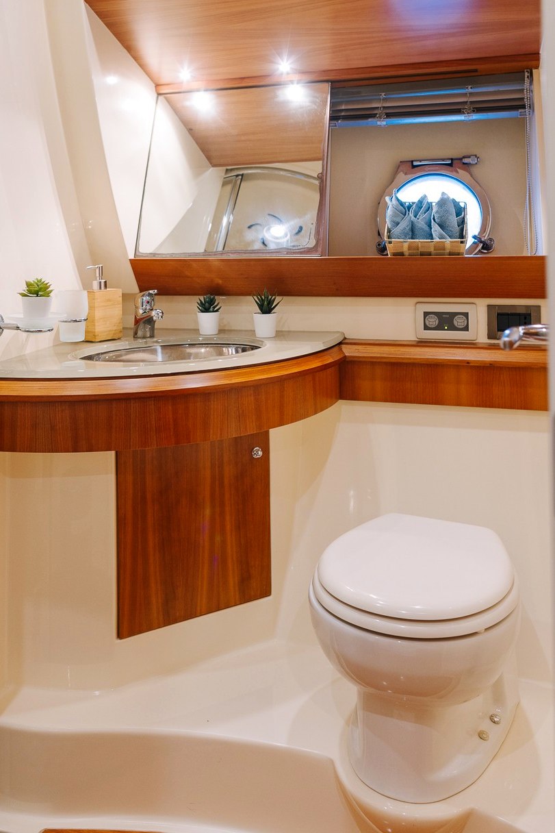 Azimut Monica, photo 4