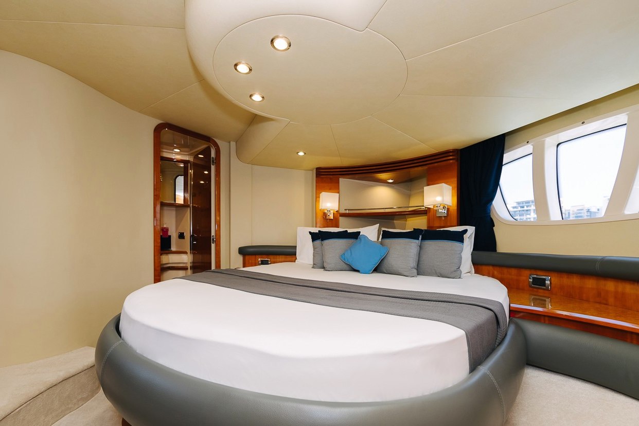 Azimut 8ofUs, photo 6