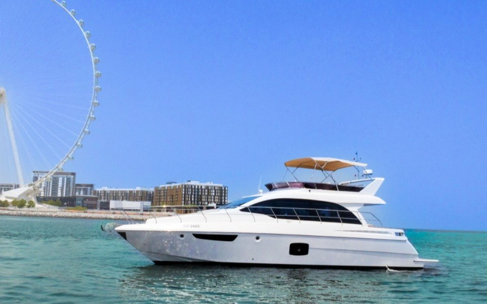 52 ft Sky Walker Lee