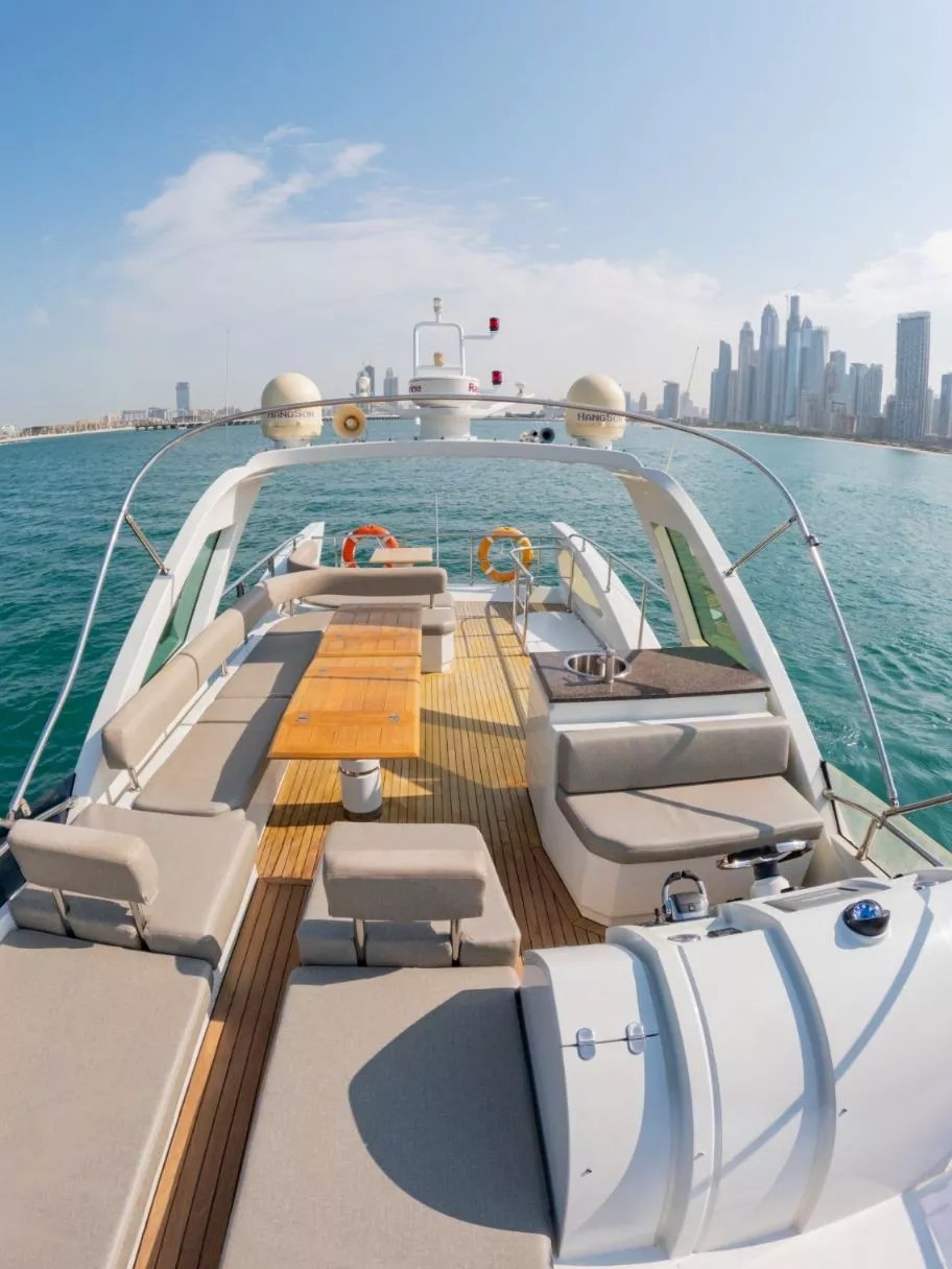 Azimut Lana, photo 2
